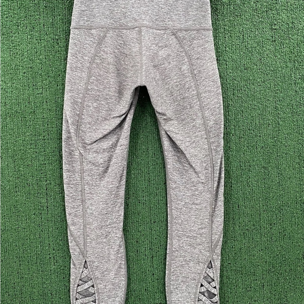 Lululemon Pure Practice Heathered Gray Lattice Trim Leggings Women’s Size 4
